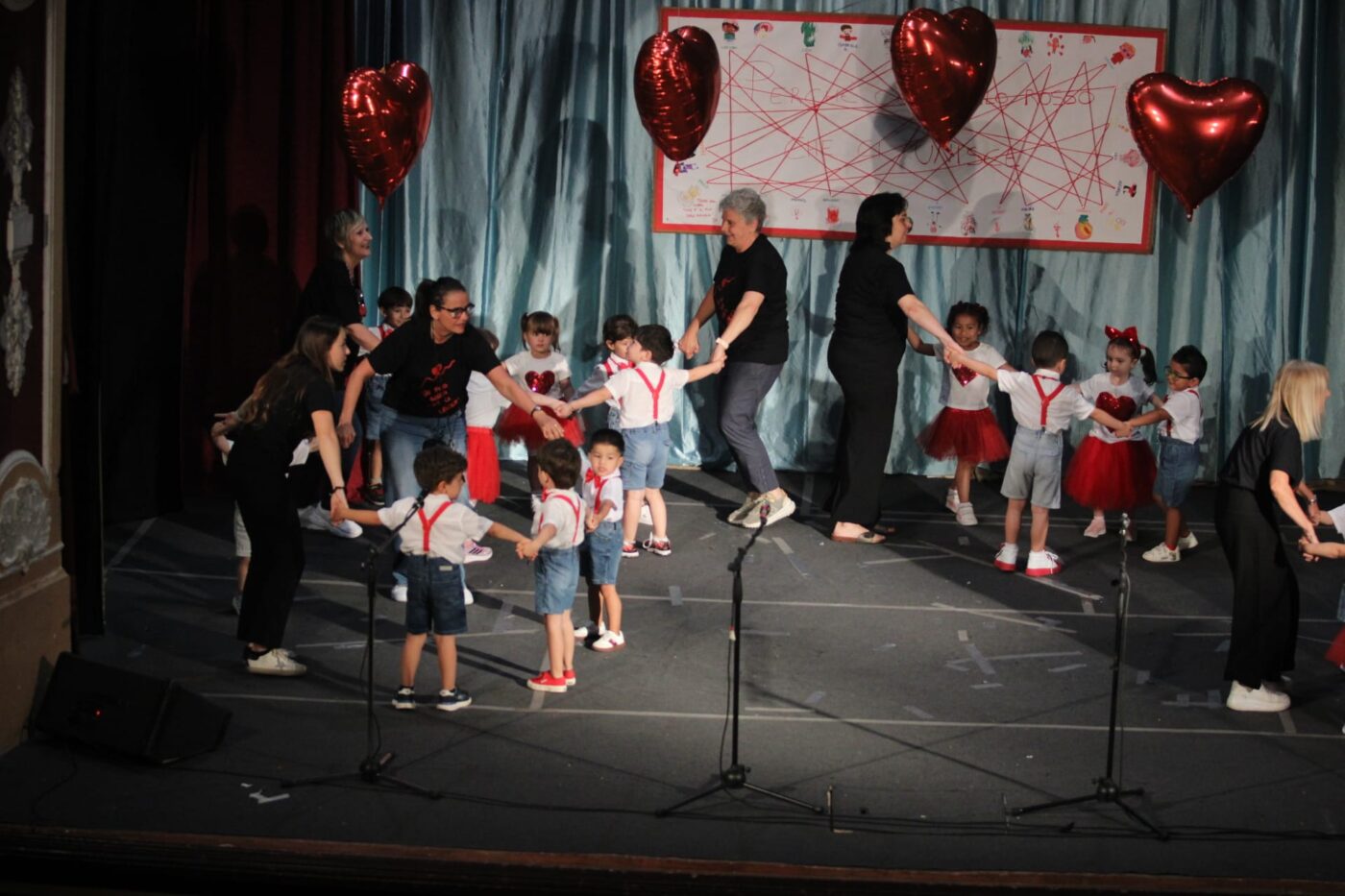 2026 06 08 IL FILO ROSSO CHE CI UNISCE (4)